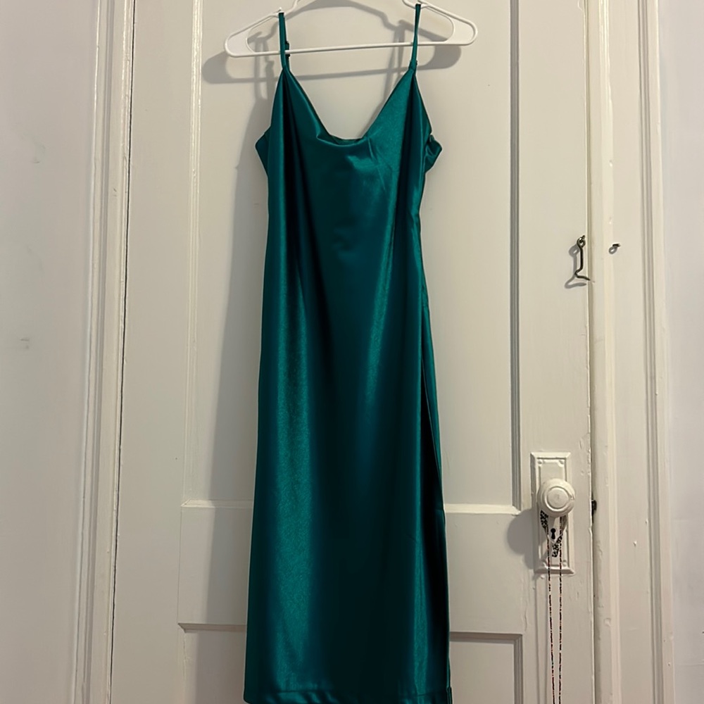 Amazon Size Small Polyester Dress with Slit